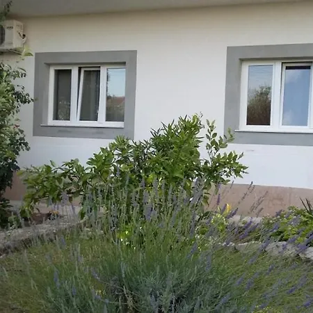 In With Terrace, Air Conditioning, W-lan, Washing Machine 3671-6 Apartment Vodice