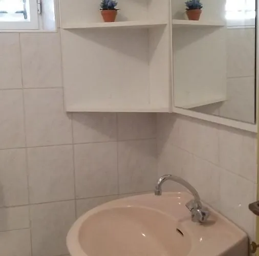 In With Terrace, Air Conditioning, W-lan, Washing Machine 3671-6 Vodice